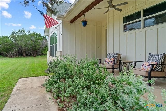 1 Agarita Circle, Wimberley, TX 78676