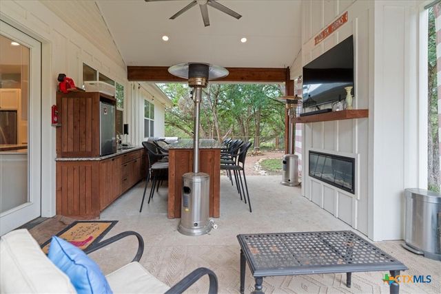 1 Agarita Circle, Wimberley, TX 78676