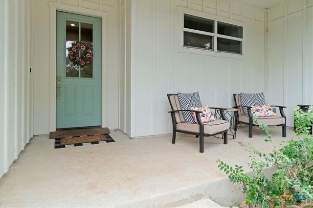 1 Agarita Circle, Wimberley, TX 78676