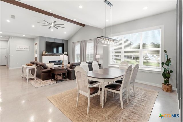 1 Agarita Circle, Wimberley, TX 78676