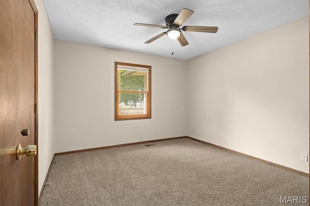 4172 State Route 162, Granite City, IL 62040