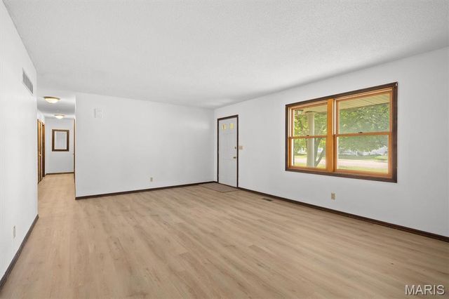 4172 State Route 162, Granite City, IL 62040
