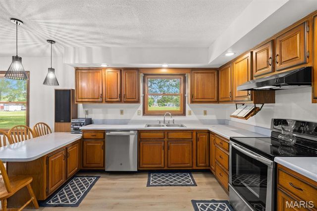4172 State Route 162, Granite City, IL 62040