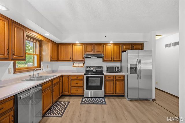4172 State Route 162, Granite City, IL 62040