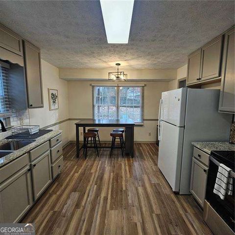 3988 Rock Mill Drive, Marietta, GA 30062