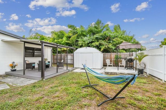6551 S WEST SHORE CIRCLE, Tampa, FL 33616