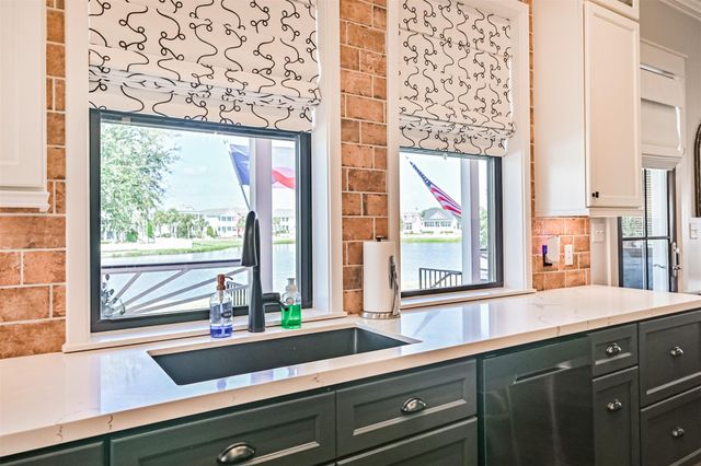 127 Island Passage, Galveston, TX 77554