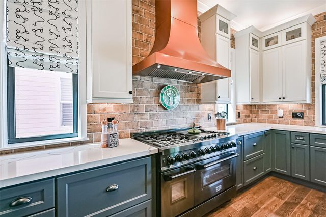 127 Island Passage, Galveston, TX 77554