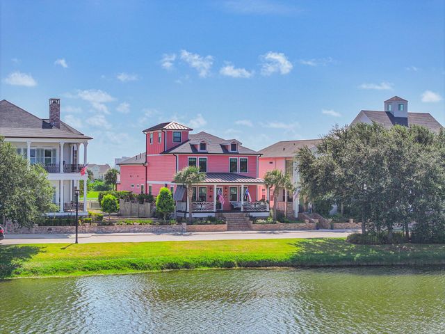 127 Island Passage, Galveston, TX 77554