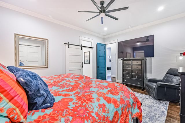 127 Island Passage, Galveston, TX 77554