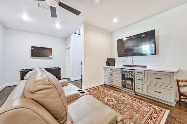 127 Island Passage, Galveston, TX 77554