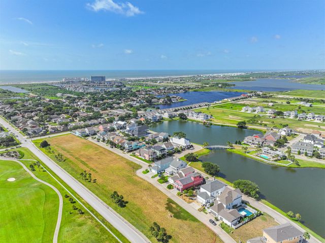 127 Island Passage, Galveston, TX 77554