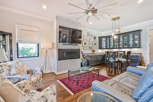 127 Island Passage, Galveston, TX 77554