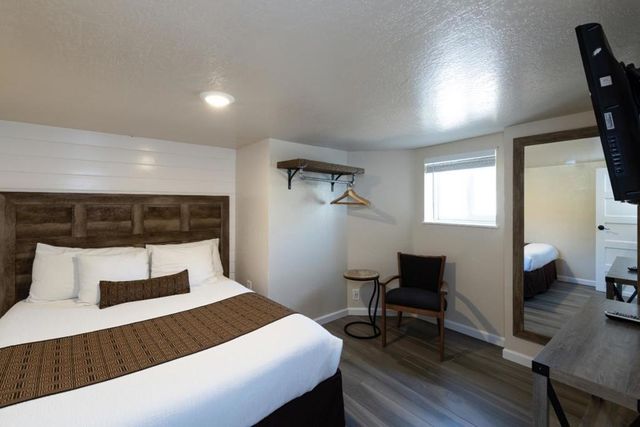 1500 Wharf Road 12, Capitola, CA 95010