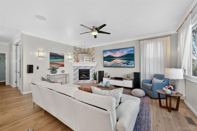 26201 E Davies Drive, Aurora, CO 80016