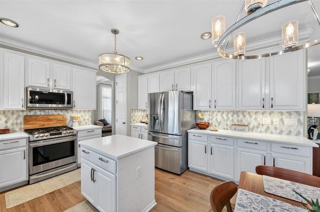 26201 E Davies Drive, Aurora, CO 80016