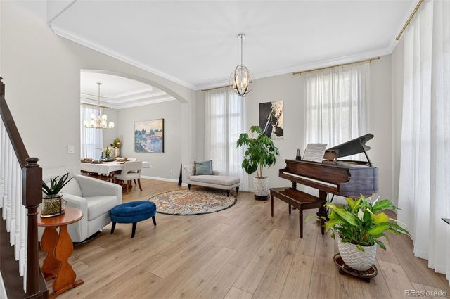 26201 E Davies Drive, Aurora, CO 80016