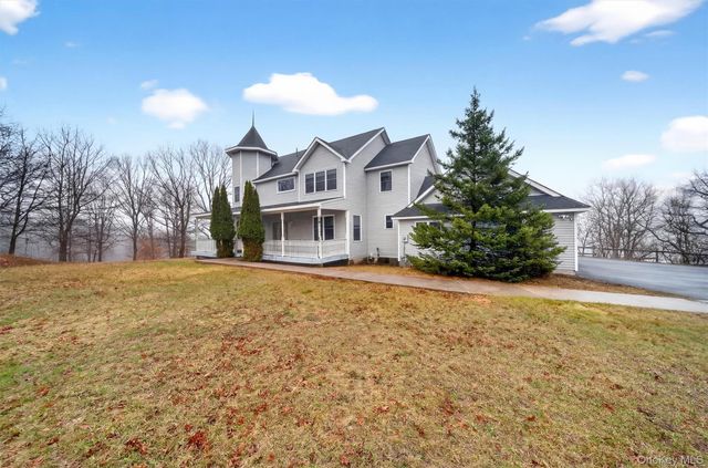 71 Eagle Crest Road, Port Jervis, NY 12771