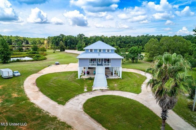 3293 Sandy Bluff Drive, D'iberville, MS 39540
