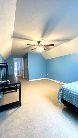 2906 N BIRCH Run, Erie, PA 16506