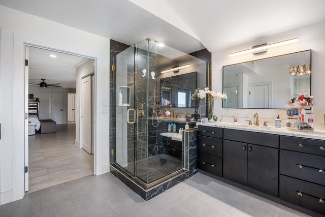 423 Caviar Drive, Fort Walton Beach, FL 32548