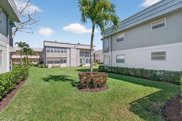 256 Flanders F, Delray Beach, FL 33484