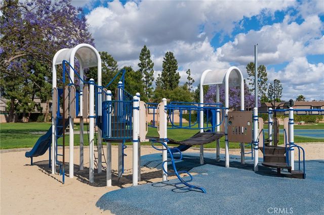 1018 N Wright, Santa Ana, CA 92701