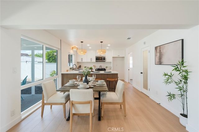 1018 N Wright, Santa Ana, CA 92701