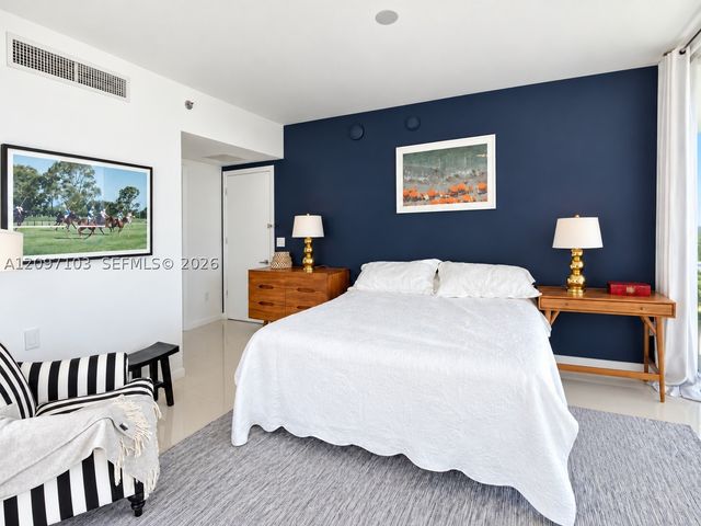 495 Brickell Ave 4911, Miami, FL 33131