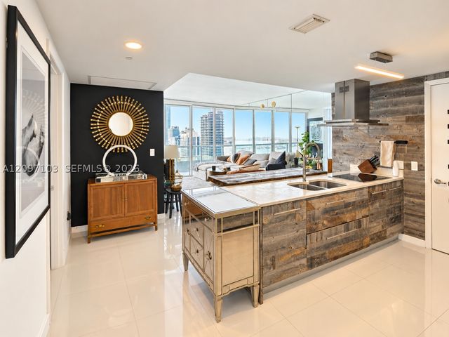 495 Brickell Ave 4911, Miami, FL 33131