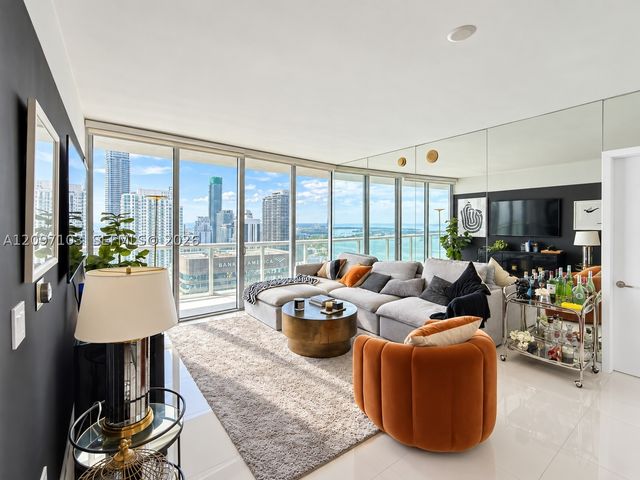 495 Brickell Ave 4911, Miami, FL 33131