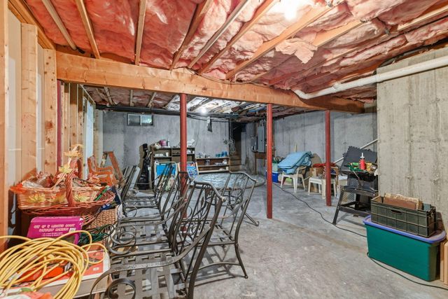 16 Cedar Street, Mashpee, MA 02649