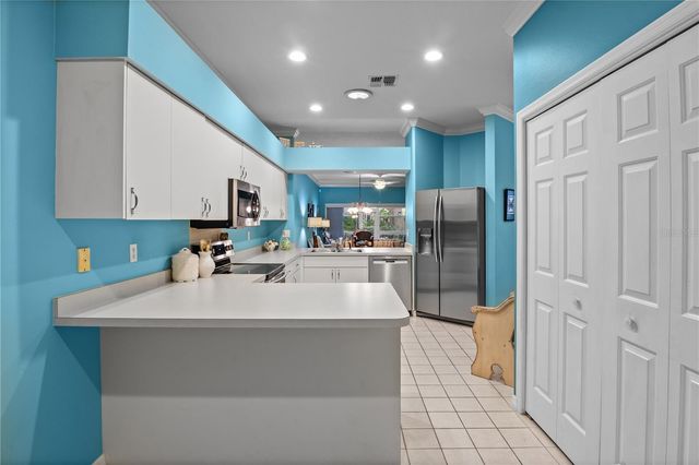 4 ENCLAVE DRIVE, Winter Haven, FL 33884