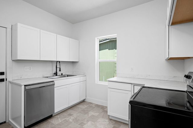 1507 N Maple St, Spokane, WA 99201