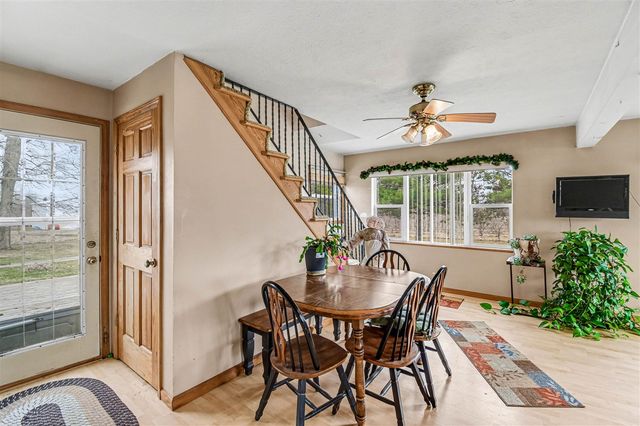 2489 10 Mile Road, Sparta, MI 49345