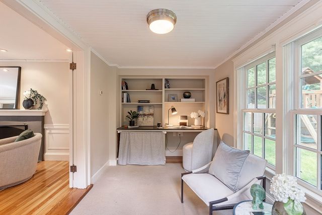 93 Manchester Rd, Newton, MA 02461