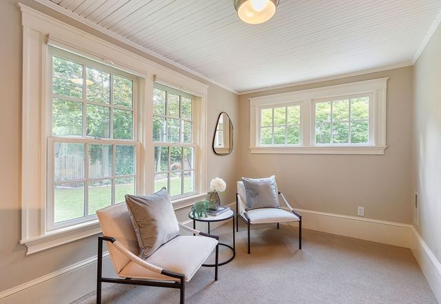 93 Manchester Rd, Newton, MA 02461
