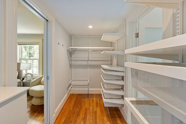 93 Manchester Rd, Newton, MA 02461