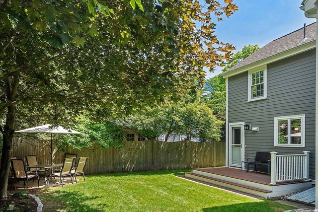 93 Manchester Rd, Newton, MA 02461