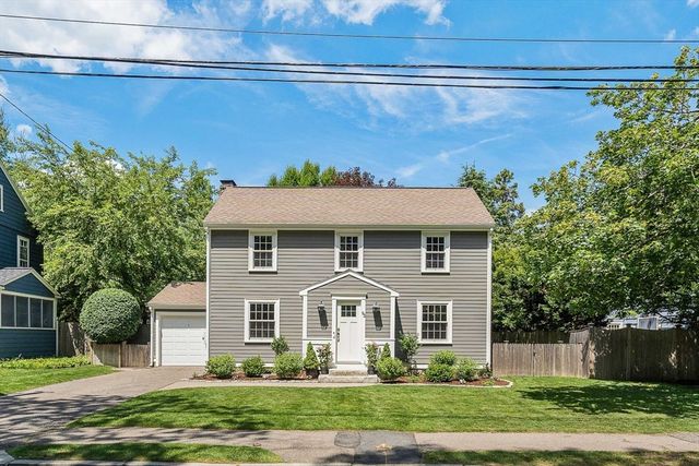 93 Manchester Rd, Newton, MA 02461