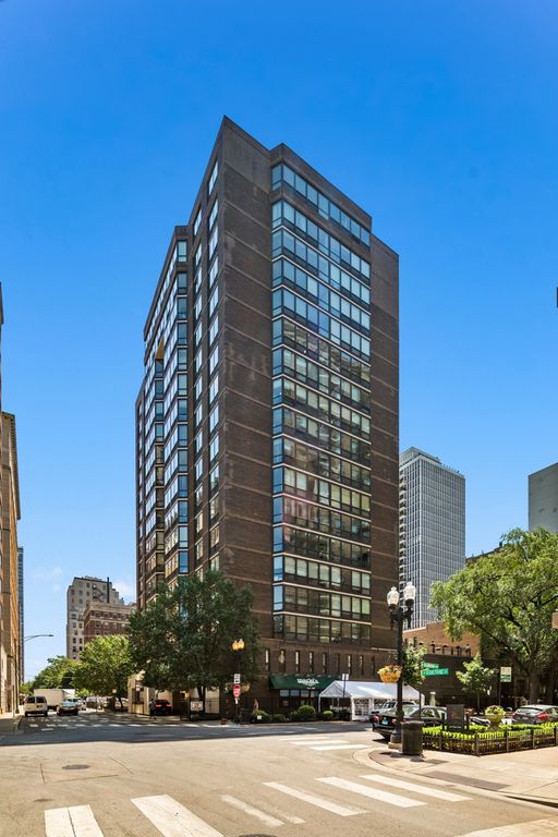 21 W Goethe Street 15A, Chicago, IL 60610 — exterior
