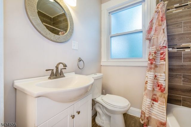 26 N 22nd St, East Orange City, NJ 07017