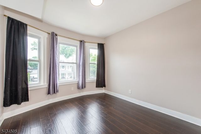 26 N 22nd St, East Orange City, NJ 07017