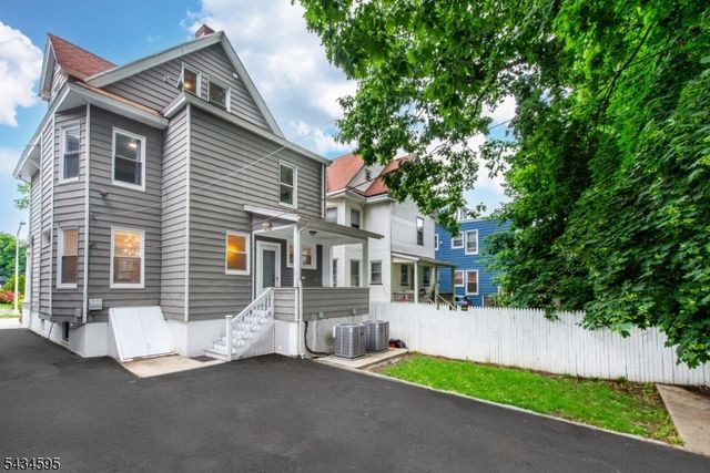 26 N 22nd St, East Orange City, NJ 07017