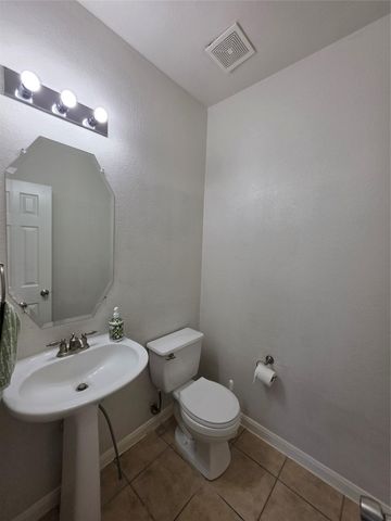 148 Black Cap RUN, Buda, TX 78610