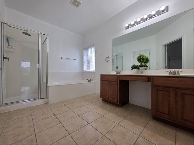 148 Black Cap RUN, Buda, TX 78610