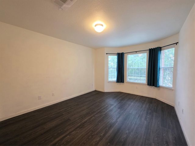 148 Black Cap RUN, Buda, TX 78610