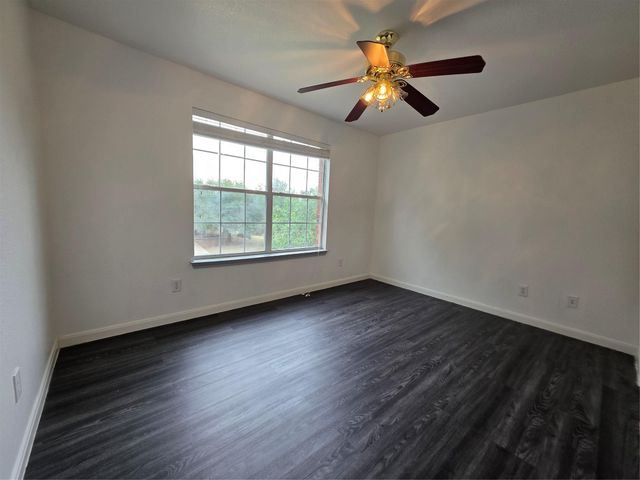 148 Black Cap RUN, Buda, TX 78610