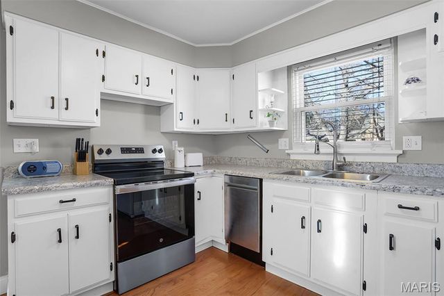 1403 Madison Avenue, Edwardsville, IL 62025