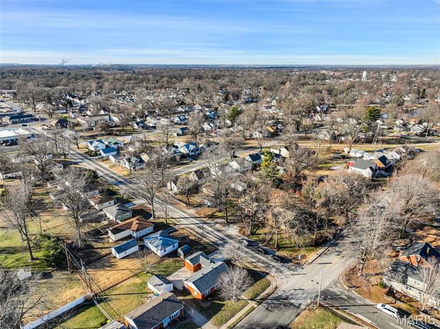 1403 Madison Avenue, Edwardsville, IL 62025